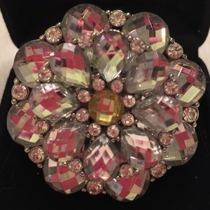 Dazzling Cocktail Ring w/White & 1Yellow Crystal 6